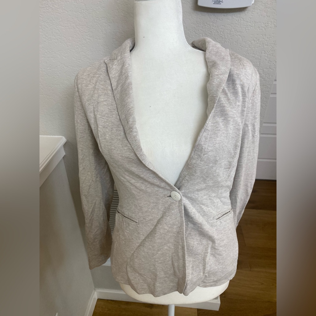 Zara Basic Cardigan.